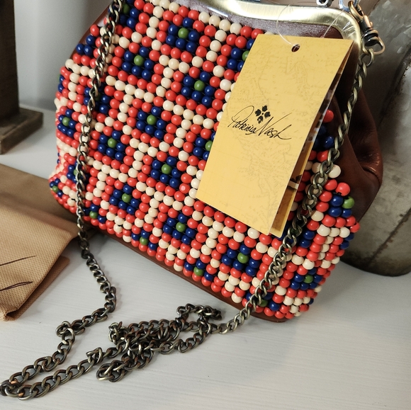 NWT PATRICIA NASH Leather Laureana Beaded Framed Satchel - Picture 7 of 9